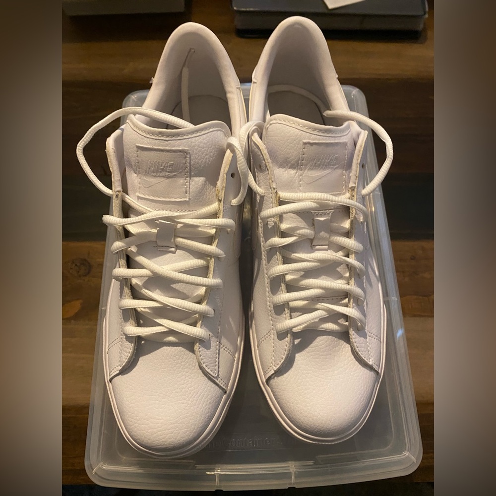 New Nike shell toes white (no box)
